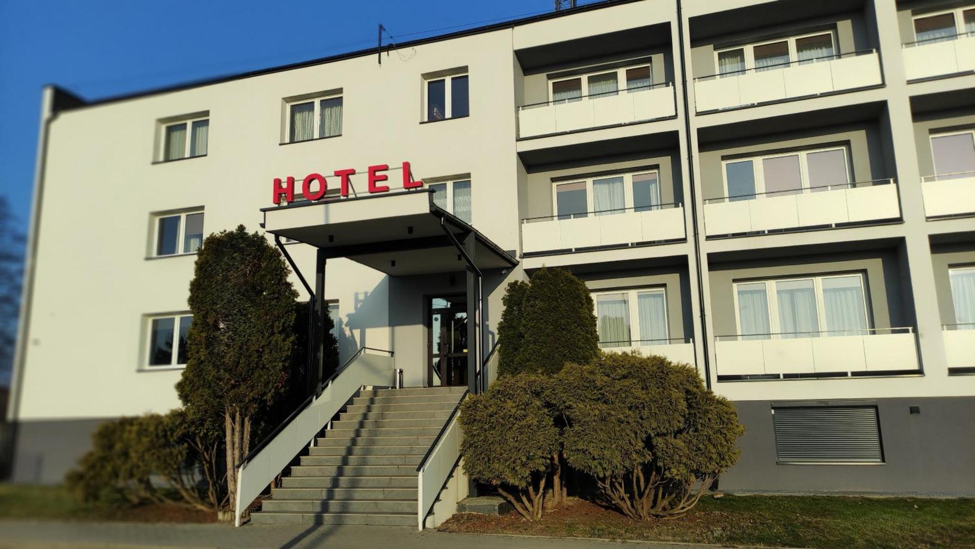 Hotel Mlawa Eksteriør bilde